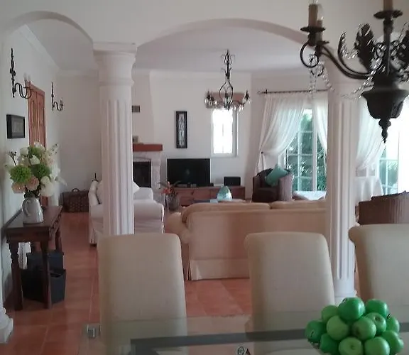 Casa Cereja 'adults Only' Nocleg ze śniadaniem *