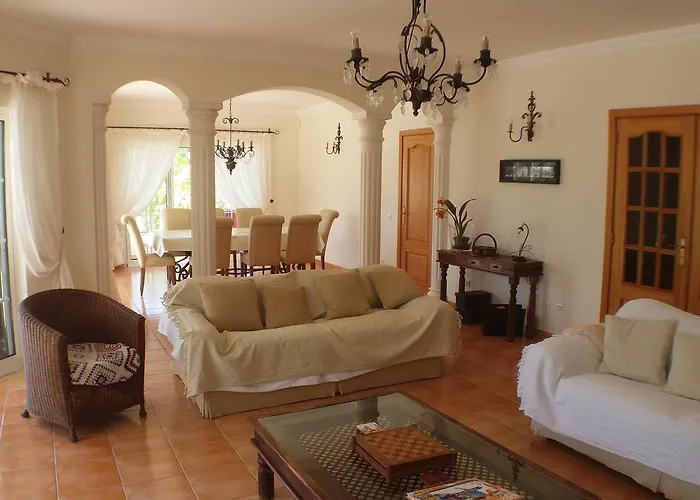 Nocleg ze śniadaniem Casa Cereja 'adults Only' *